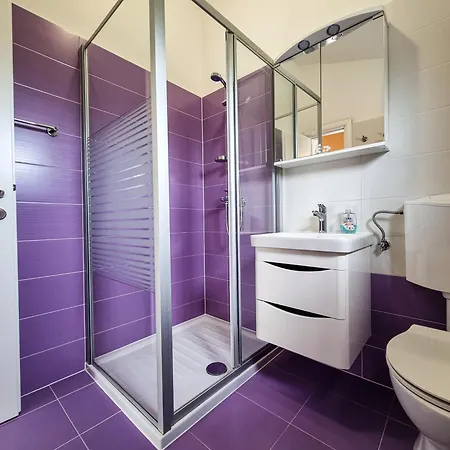 Juli No1 Apartament *